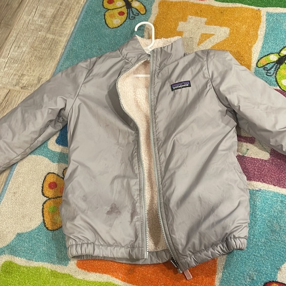 Girls winter jacket - Picture 2 of 3